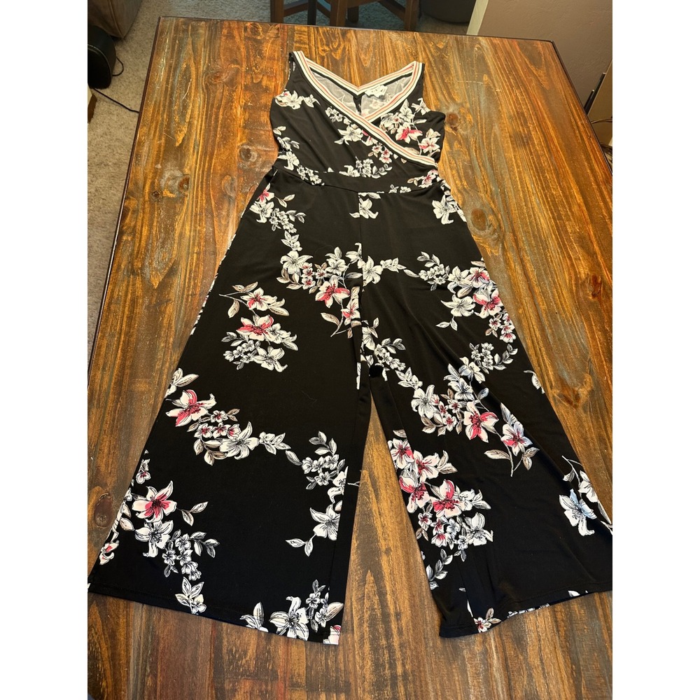 WHBM Black Floral Print Sleeveless Wide Leg Jumpsuit Women's Size‎ 2